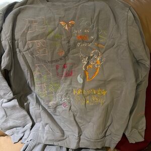 Boys Lie Gray Sweatshirt with Colorful Butterfly Design